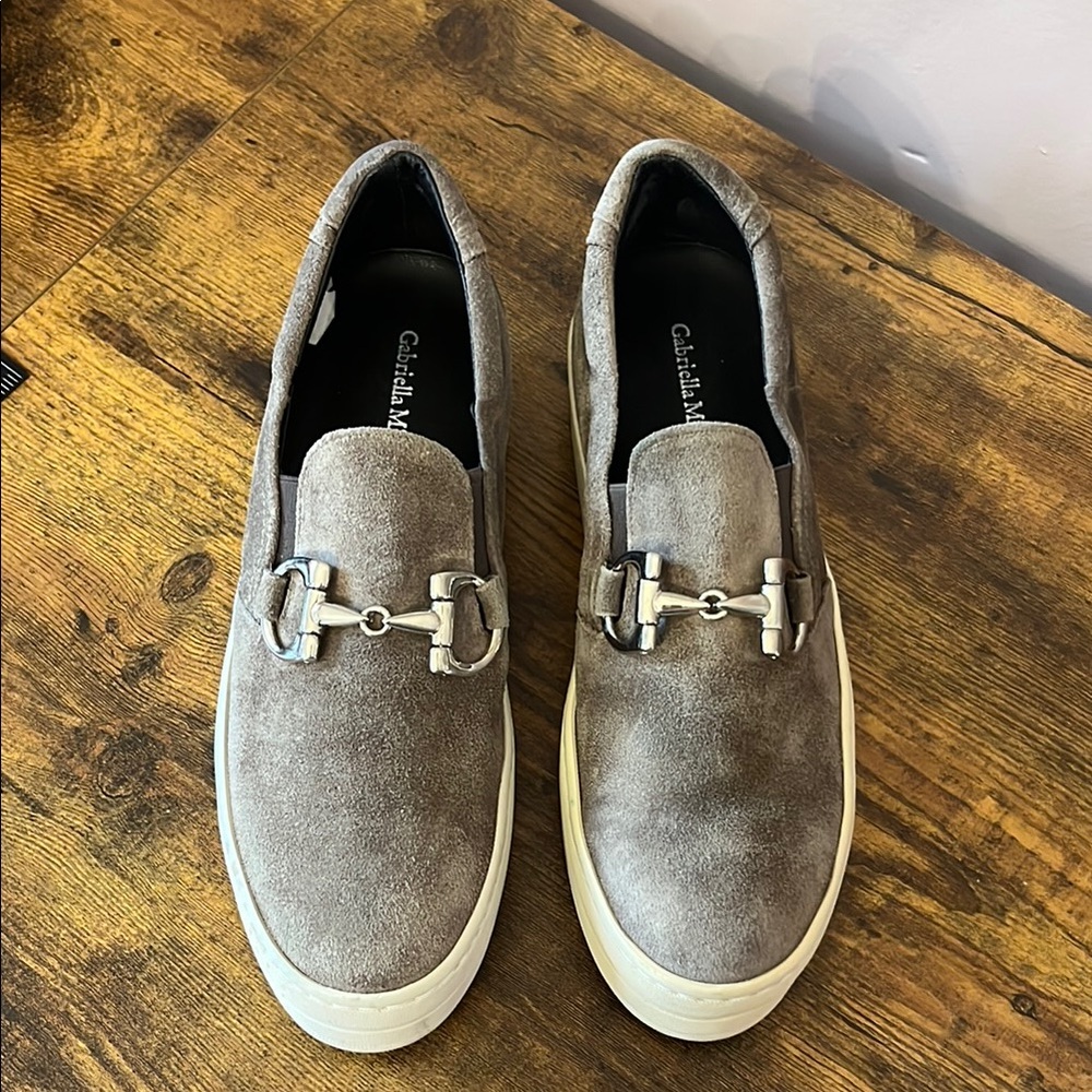 Gabriella Michel Gray suede horse bit buckle platform slide sneakers 38